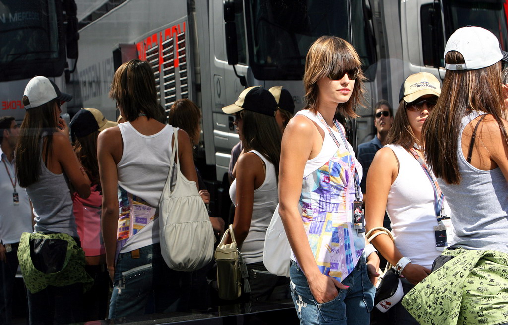 GIRLS